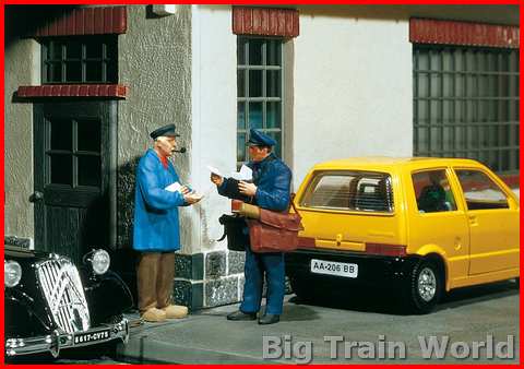 Pola 331932 - Postman and passer-by