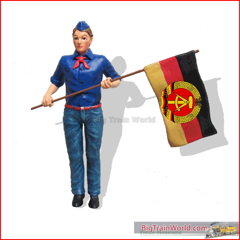 Prehm Miniaturen 500152 - FDJ Junge mit Fahne