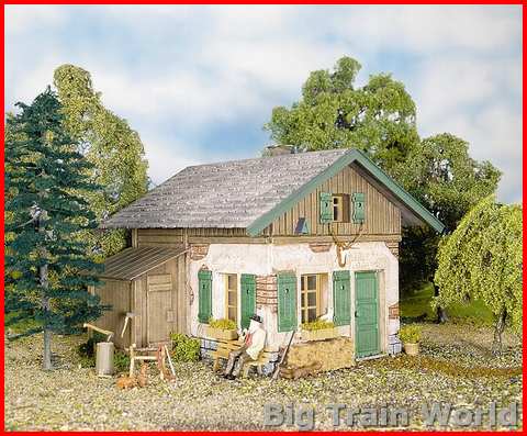 Pola 331715 - Old forest ranger cabin