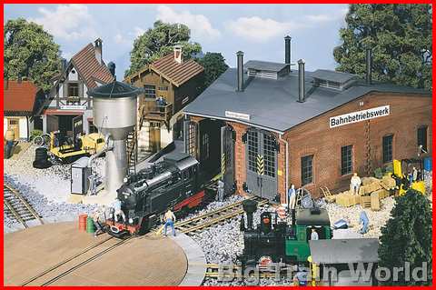 Pola 331750 - Shunting Shed, Double-track